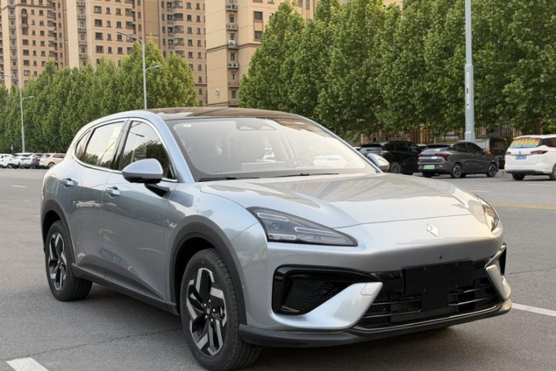 Used Baojun Yunhai 2024 140km Plug-in Hybrid Version Exterior 2