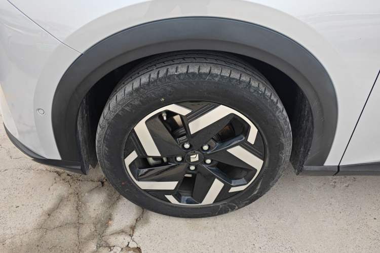 Used Baojun Yunhai 2024 600km Pure Electric Version Exterior 2
