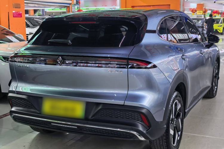 Used Baojun Yunhai 2024 140km Plug-in Hybrid Version Exterior 3