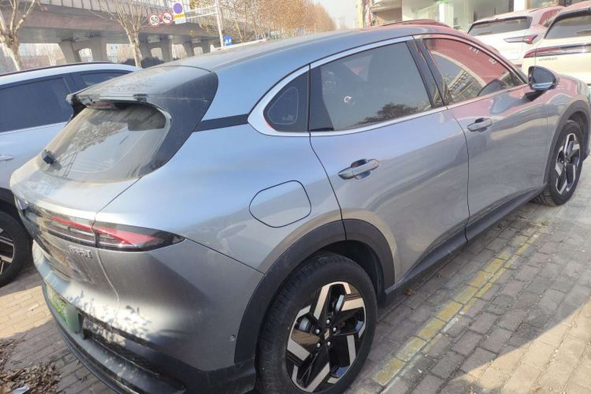 Used Baojun Yunhai 2024 140km Plug-in Hybrid Version Exterior 5