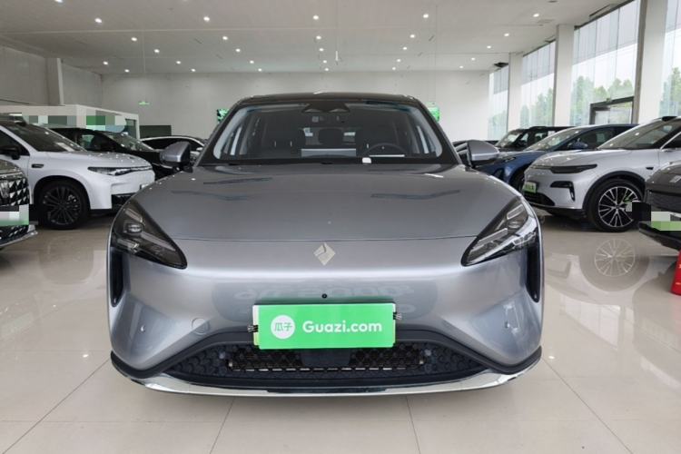 Used Baojun Yunhai 2024 600km Pure Electric Version Front