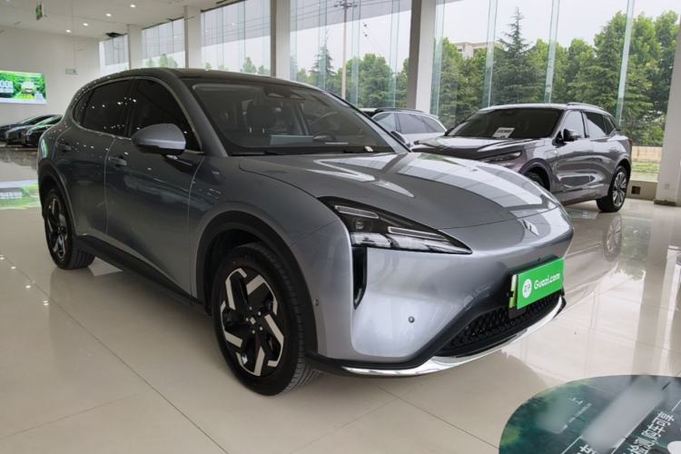Used Baojun Yunhai 2024 600km Pure Electric Version Front Right 45 Deg