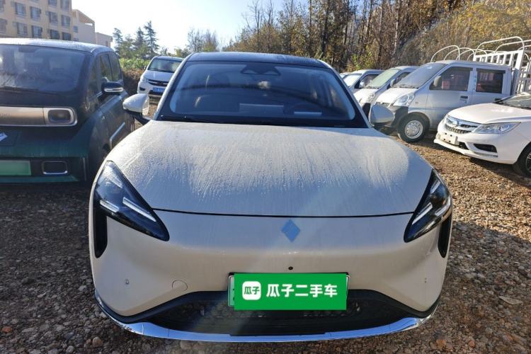 Used Baojun Yunhai 2024 600km Pure Electric Version Front