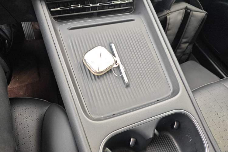Used Baojun Yunhai 2024 600km Pure Electric Version Interior 1