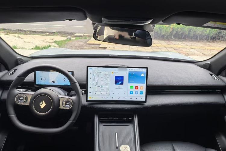 Used Baojun Yunhai 2024 600km Pure Electric Version Interior 2