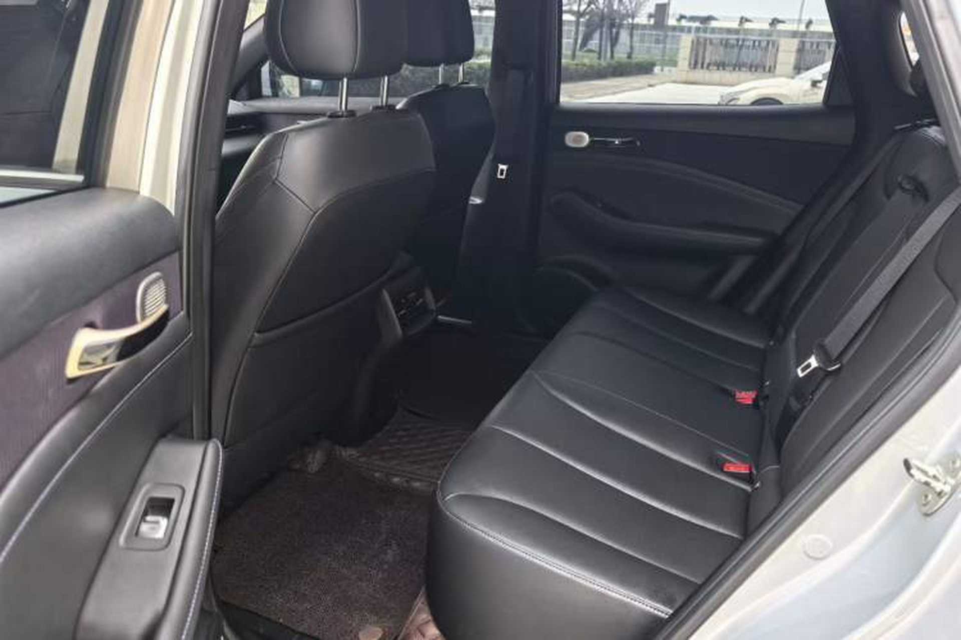 Used Baojun Yunhai 2024 600km Pure Electric Version Interior 3