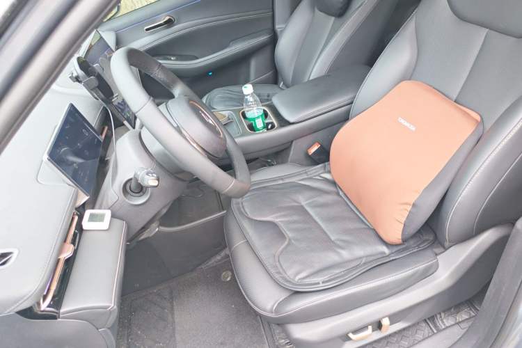 Used Baojun Yunhai 2024 600km Pure Electric Version Left Front Seat