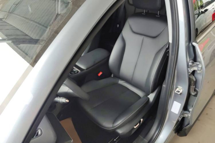 Used Baojun Yunhai 2024 500km Pure Electric Version Left Front Seat