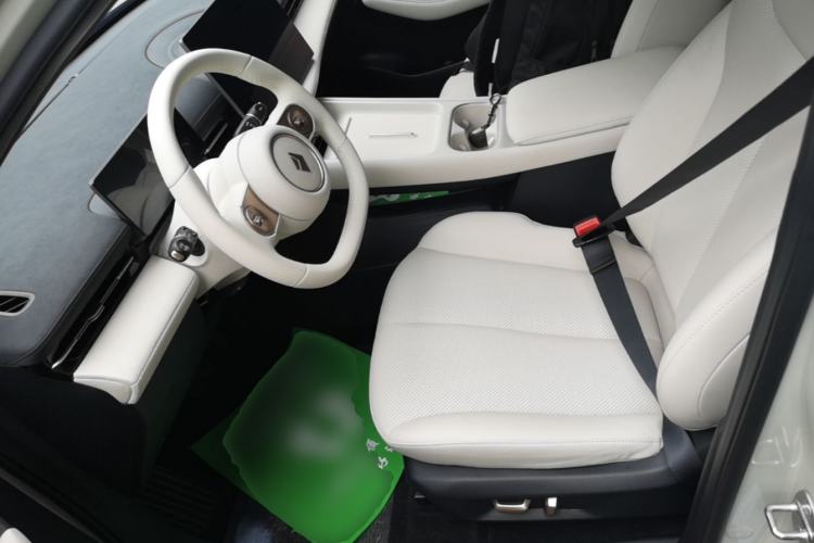 Used Baojun Yunhai 2024 500km Pure Electric Version Left Front Seat
