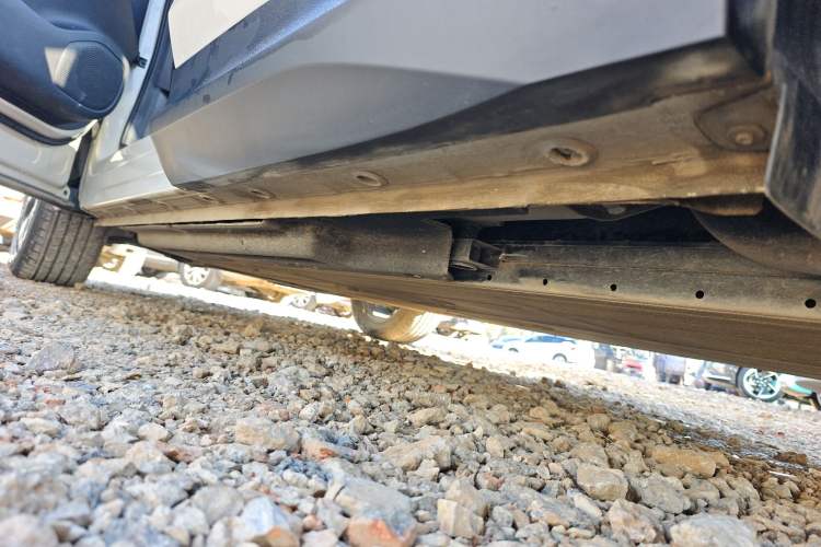 Used Baojun Yunhai 2024 600km Pure Electric Version Left Side Sill