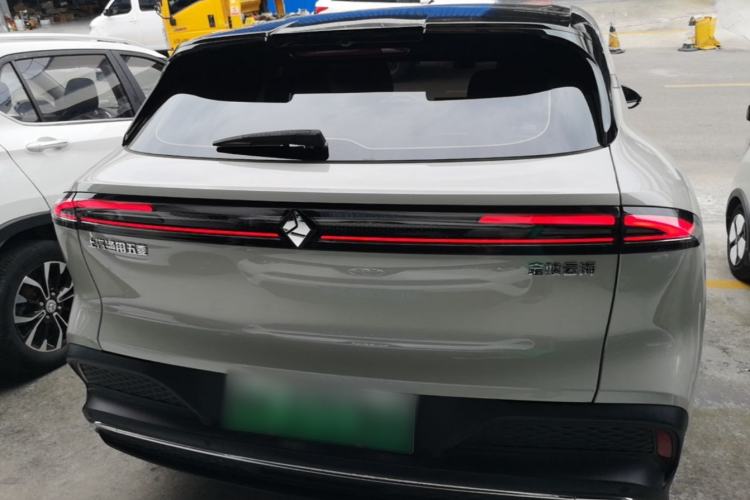 Used Baojun Yunhai 2024 500km Pure Electric Version Rear