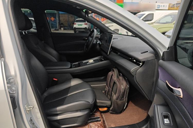 Used Baojun Yunhai 2024 600km Pure Electric Version Right Front Seat