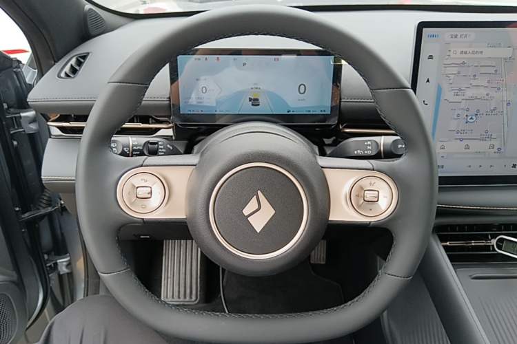 Used Baojun Yunhai 2024 140km Plug-in Hybrid Version Steering Wheel