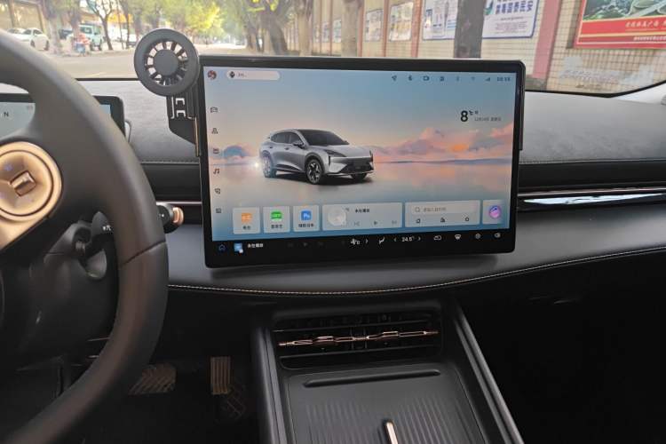 Used Baojun Yunhai 2024 600km Pure Electric Version Audio And AC Panel