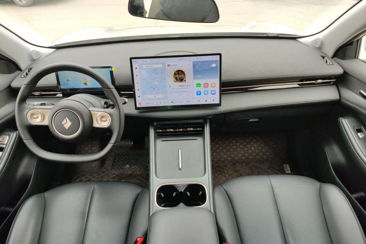 Used Baojun Yunhai 2024 600km Pure Electric Version Center Console