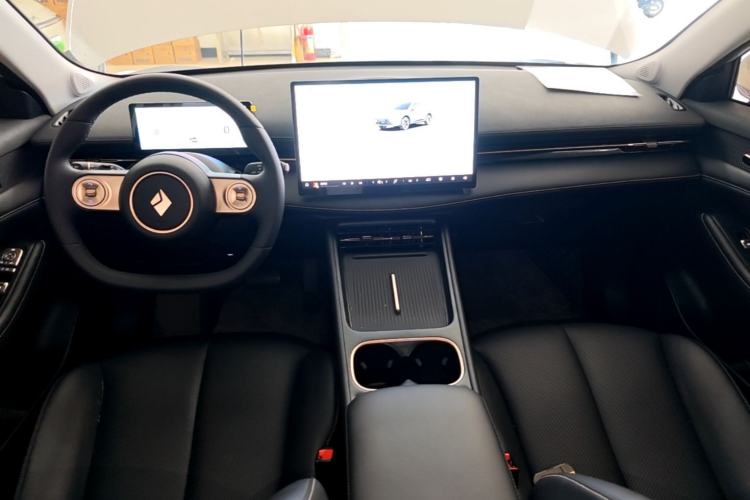 Used Baojun Yunhai 2024 500km Pure Electric Version Center Console