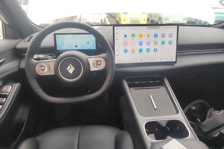Used Baojun Yunhai 2024 600km Pure Electric Version Center Console