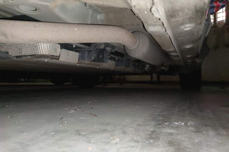 Used Baojun Yunhai 2024 140km Plug-in Hybrid Version Chassis Front Left