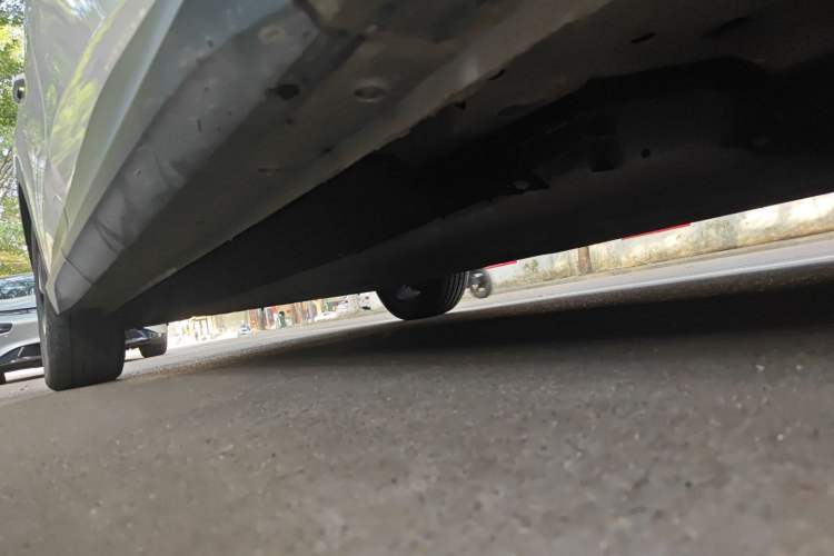 Used Baojun Yunhai 2024 600km Pure Electric Version Chassis Front Right