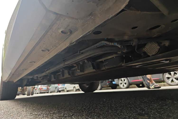 Used Baojun Yunhai 2024 140km Plug-in Hybrid Version Chassis Front Right