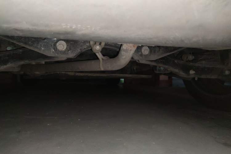 Used Baojun Yunhai 2024 140km Plug-in Hybrid Version Chassis Rear