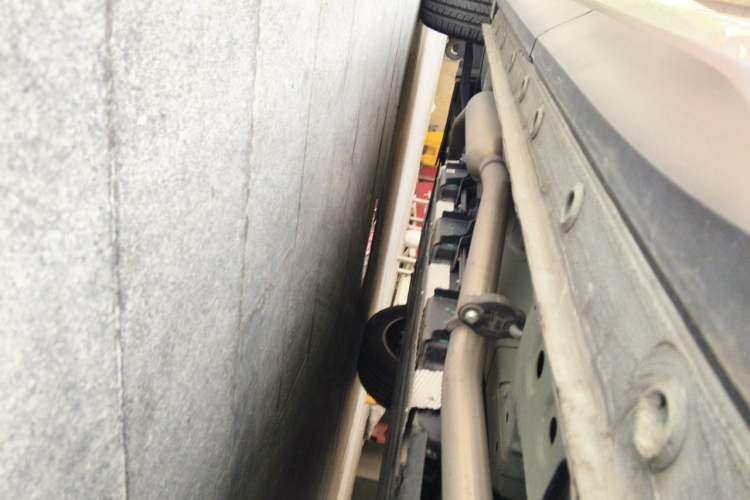 Used Baojun Yunhai 2024 140km Plug-in Hybrid Version Chassis Rear Left