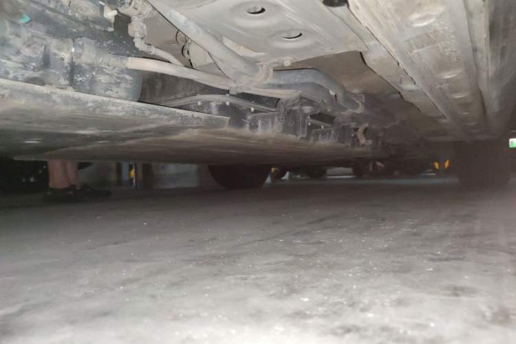 Used Baojun Yunhai 2024 140km Plug-in Hybrid Version Chassis Rear Right