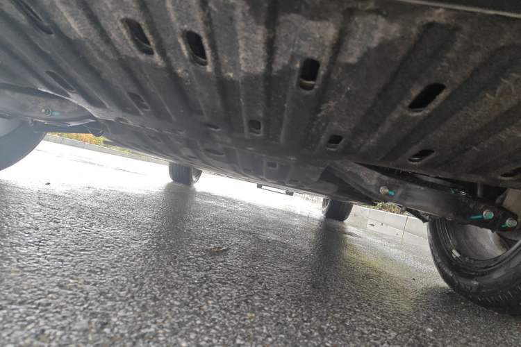 Used Baojun Yunhai 2024 500km Pure Electric Version Chassis Rear