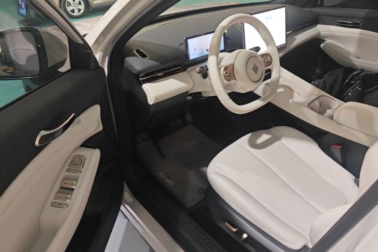 Used Baojun Yunhai 2024 140km Plug-in Hybrid Version Driver Seat