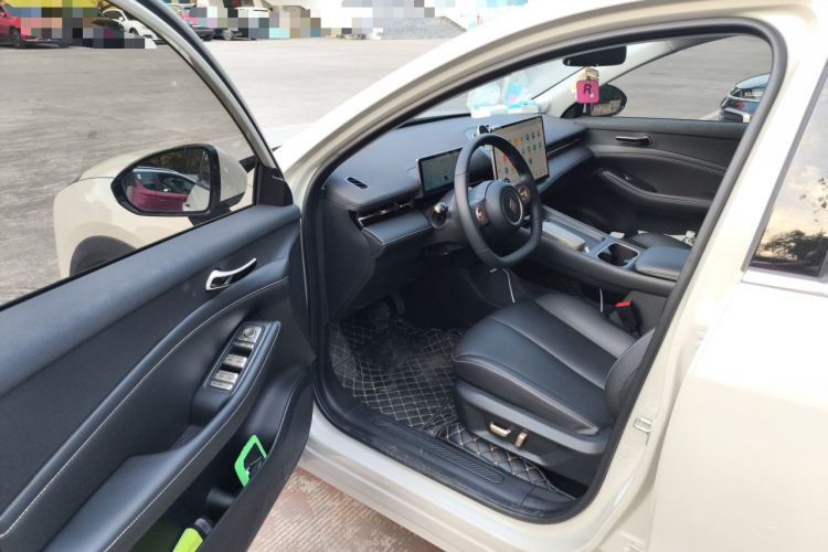 Used Baojun Yunhai 2024 500km Pure Electric Version Driver Seat