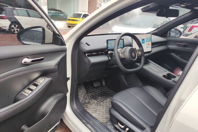 Used Baojun Yunhai 2024 600km Pure Electric Version Driver Seat