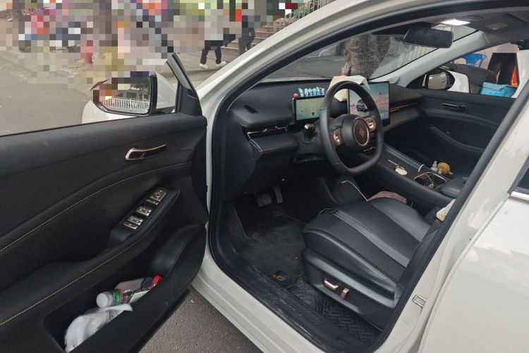 Used Baojun Yunhai 2024 500km Pure Electric Version Driver Seat