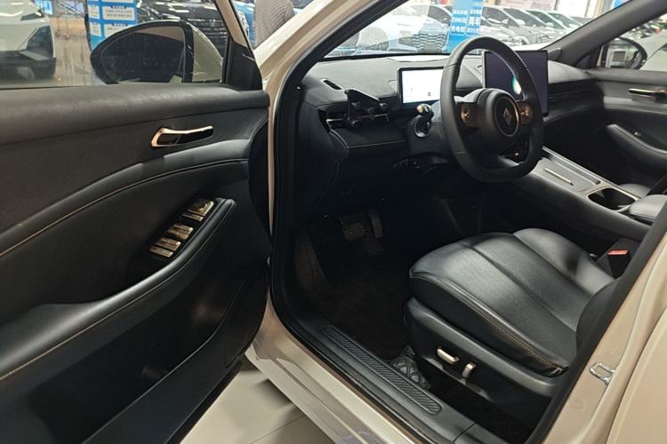 Used Baojun Yunhai 2024 600km Pure Electric Version Driver Seat