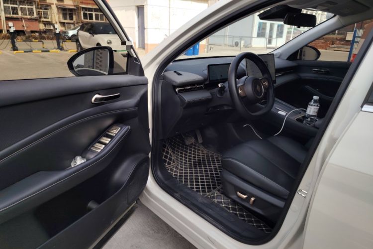 Used Baojun Yunhai 2024 600km Pure Electric Version Driver Seat