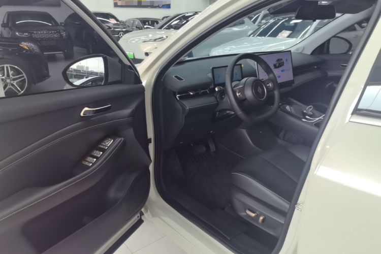 Used Baojun Yunhai 2024 500km Pure Electric Version Driver Seat