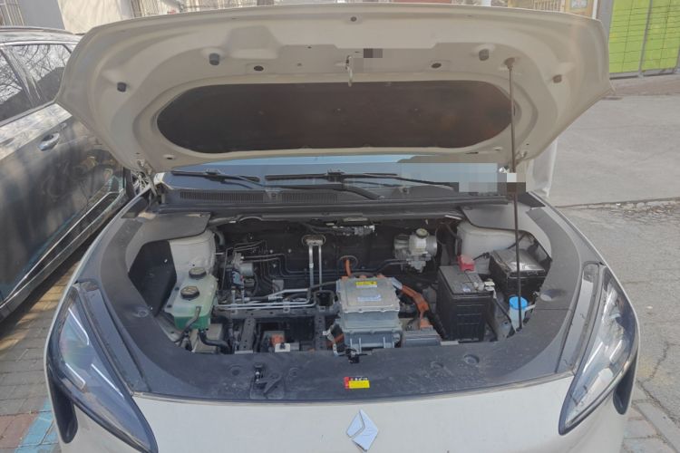 Used Baojun Yunhai 2024 500km Pure Electric Version Engine Bay