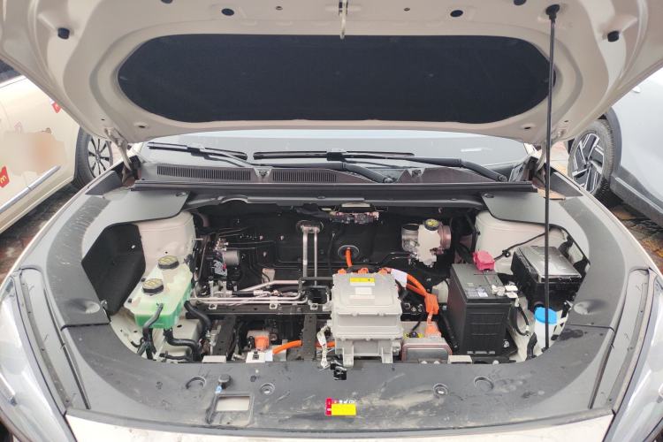Used Baojun Yunhai 2024 600km Pure Electric Version Engine Bay