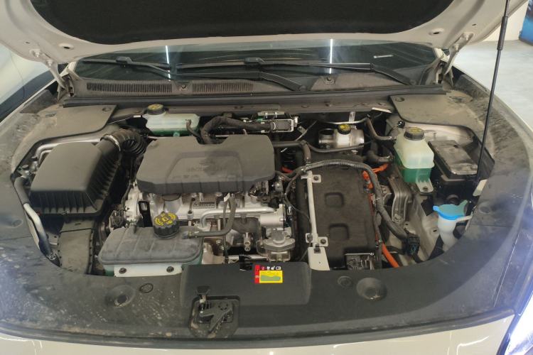 Used Baojun Yunhai 2024 140km Plug-in Hybrid Version Engine Bay