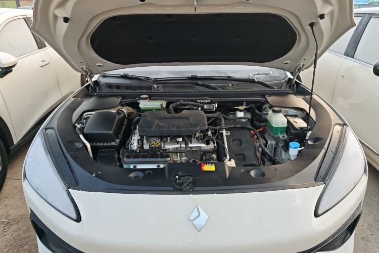 Used Baojun Yunhai 2024 140km Plug-in Hybrid Version Engine Bay