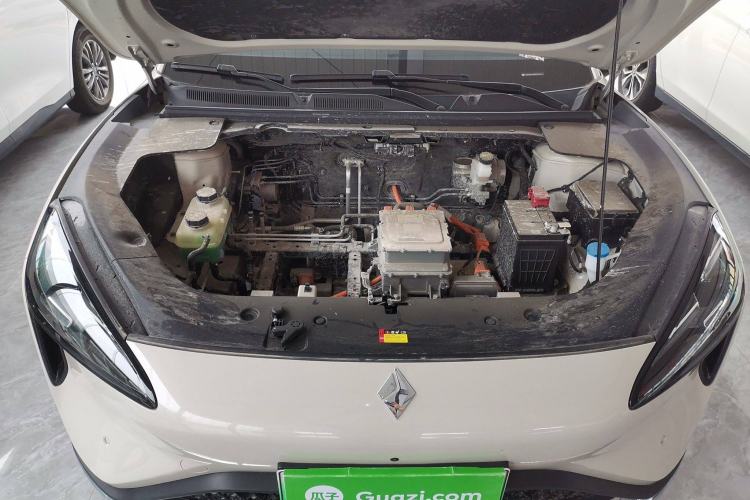 Used Baojun Yunhai 2024 600km Pure Electric Version Engine Bay