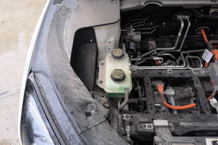 Used Baojun Yunhai 2024 600km Pure Electric Version Engine Bay Right