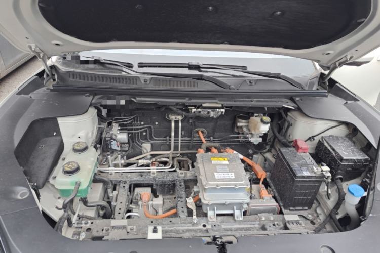 Used Baojun Yunhai 2024 500km Pure Electric Version Engine Bay