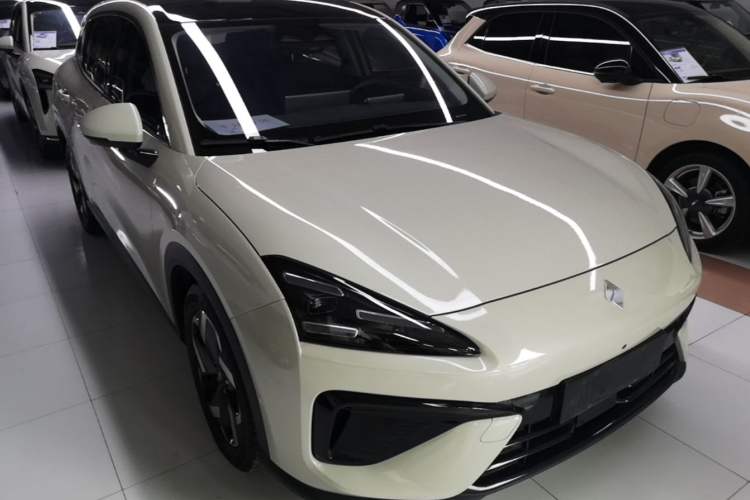 Used Baojun Yunhai 2024 140km Plug-in Hybrid Version Exterior 1