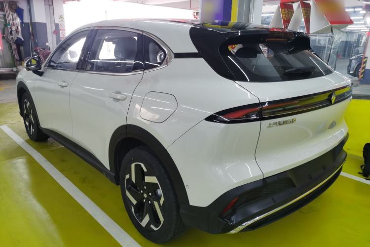 Used Baojun Yunhai 2024 140km Plug-in Hybrid Version Exterior 2