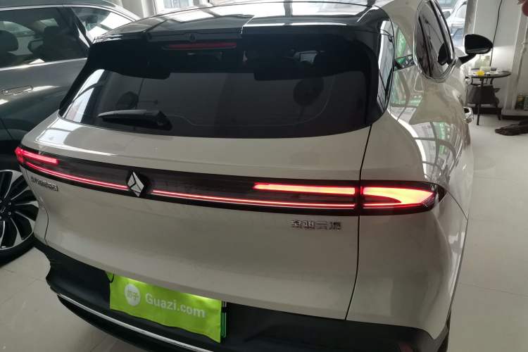 Used Baojun Yunhai 2024 600km Pure Electric Version Exterior 4