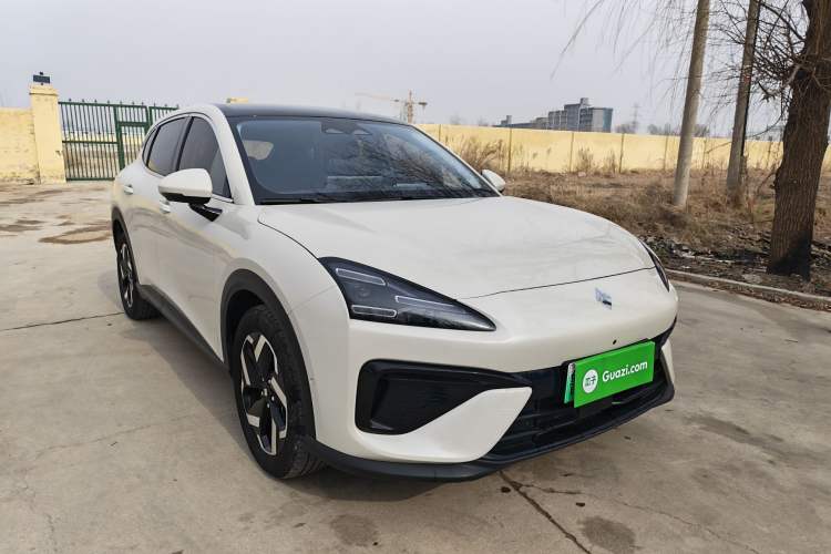Used Baojun Yunhai 2024 140km Plug-in Hybrid Version Exterior 4