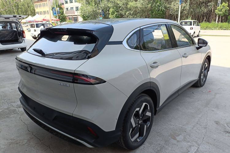 Used Baojun Yunhai 2024 600km Pure Electric Version Exterior 5