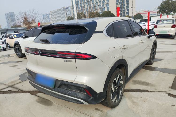 Used Baojun Yunhai 2024 140km Plug-in Hybrid Version Exterior 5