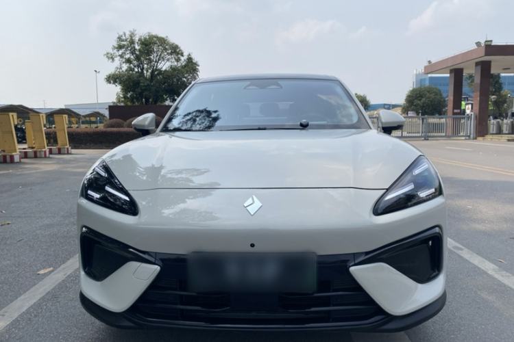 Used Baojun Yunhai 2024 140km Plug-in Hybrid Version Exterior 5
