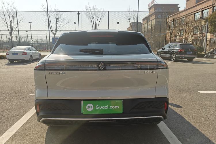 Used Baojun Yunhai 2024 140km Plug-in Hybrid Version Exterior 6